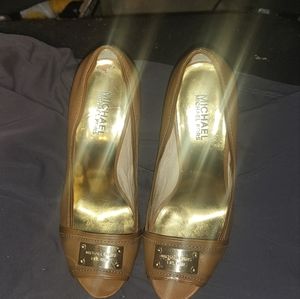 Micheal Kors Heels
